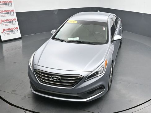 Used 2016 Hyundai Sonata Sport w/ Option Group 02 image 26