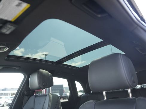 Certified 2022 Audi SQ5 Premium Plus w/ Premium Plus Package image 11