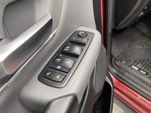 Used 2019 RAM 1500 Big Horn image 27