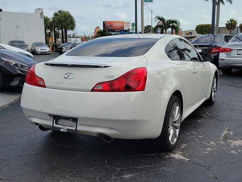 Used 2014 INFINITI Q60 Journey w/ Premium Package image 4