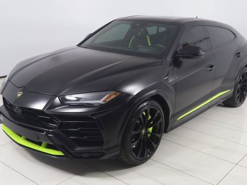 Used 2022 Lamborghini Urus image 36