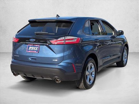 Used 2019 Ford Edge SE image 5