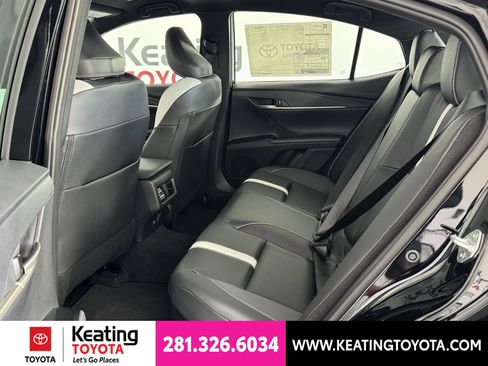 New 2026 Toyota Camry Hybrid w/ Convenience Package FWD image 6