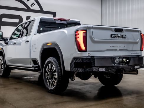 Used 2026 GMC Sierra 2500 Denali Ultimate AWD/4WD image 35