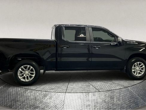 Used 2022 Chevrolet Silverado 1500 LT image 9