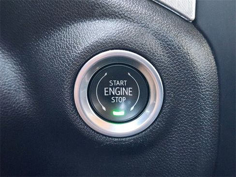 Used 2022 GMC Sierra 1500 Elevation image 21