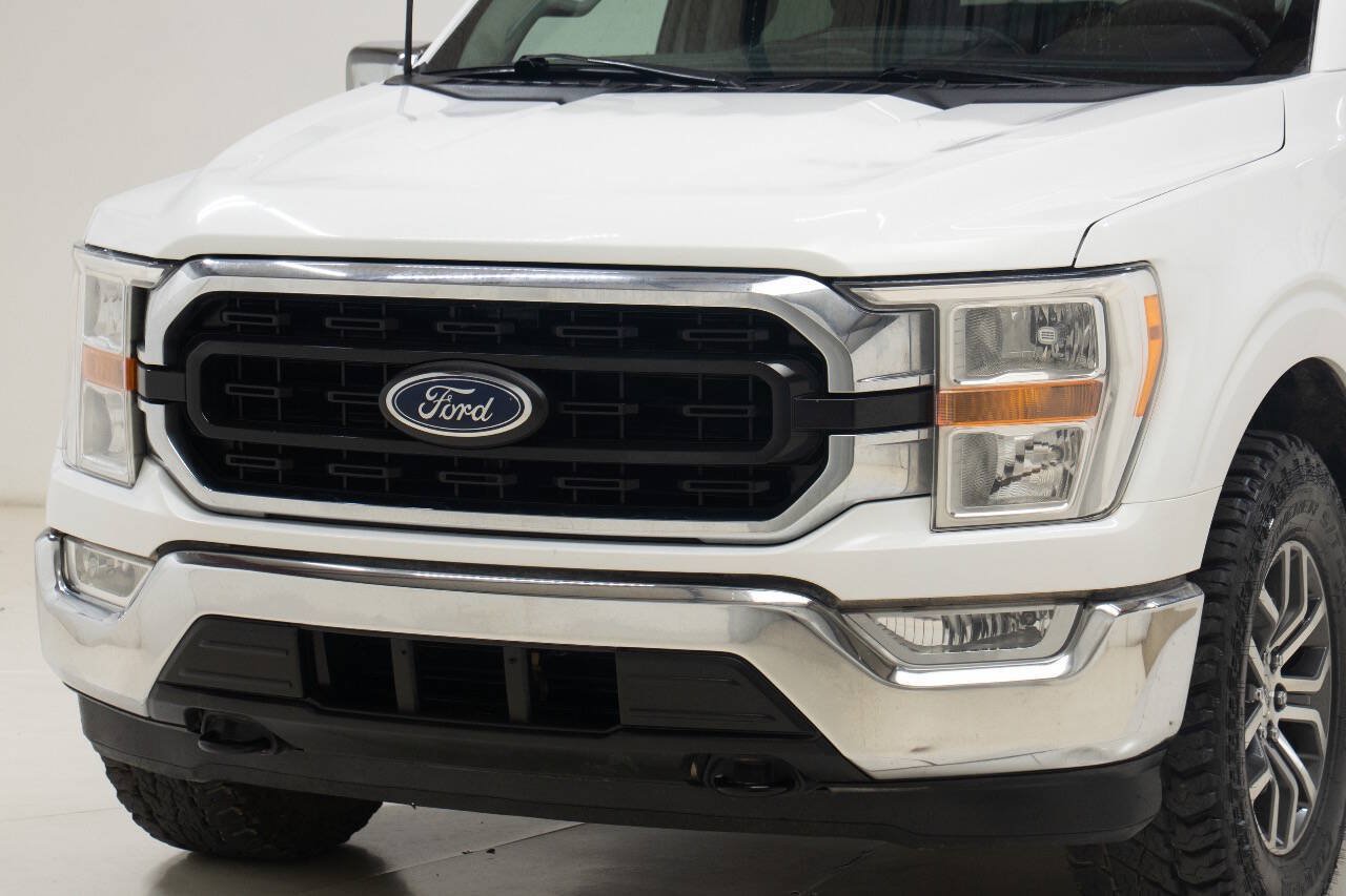 Used 2021 Ford F150 XLT w/ Equipment Group 301A Mid AWD/4WD image 10