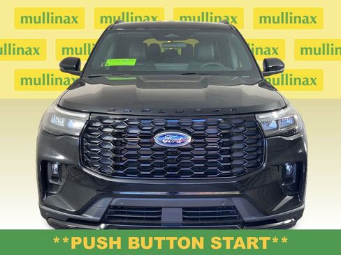 New 2026 Ford Explorer ST-Line image 16