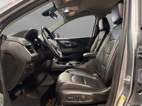 Used 2024 GMC Terrain SLT AWD/4WD image 18