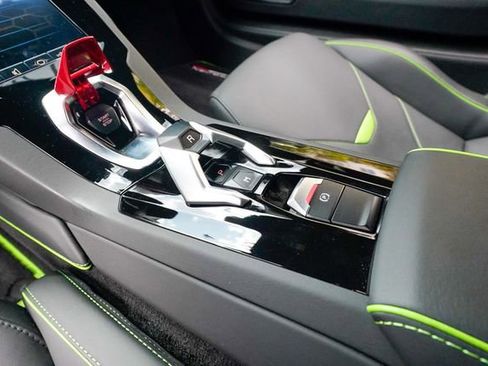 Used 2021 Lamborghini Huracan EVO RWD image 70