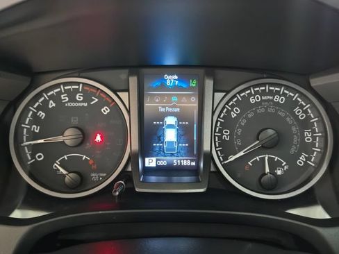 Used 2023 Toyota Tacoma TRD Pro AWD/4WD image 18