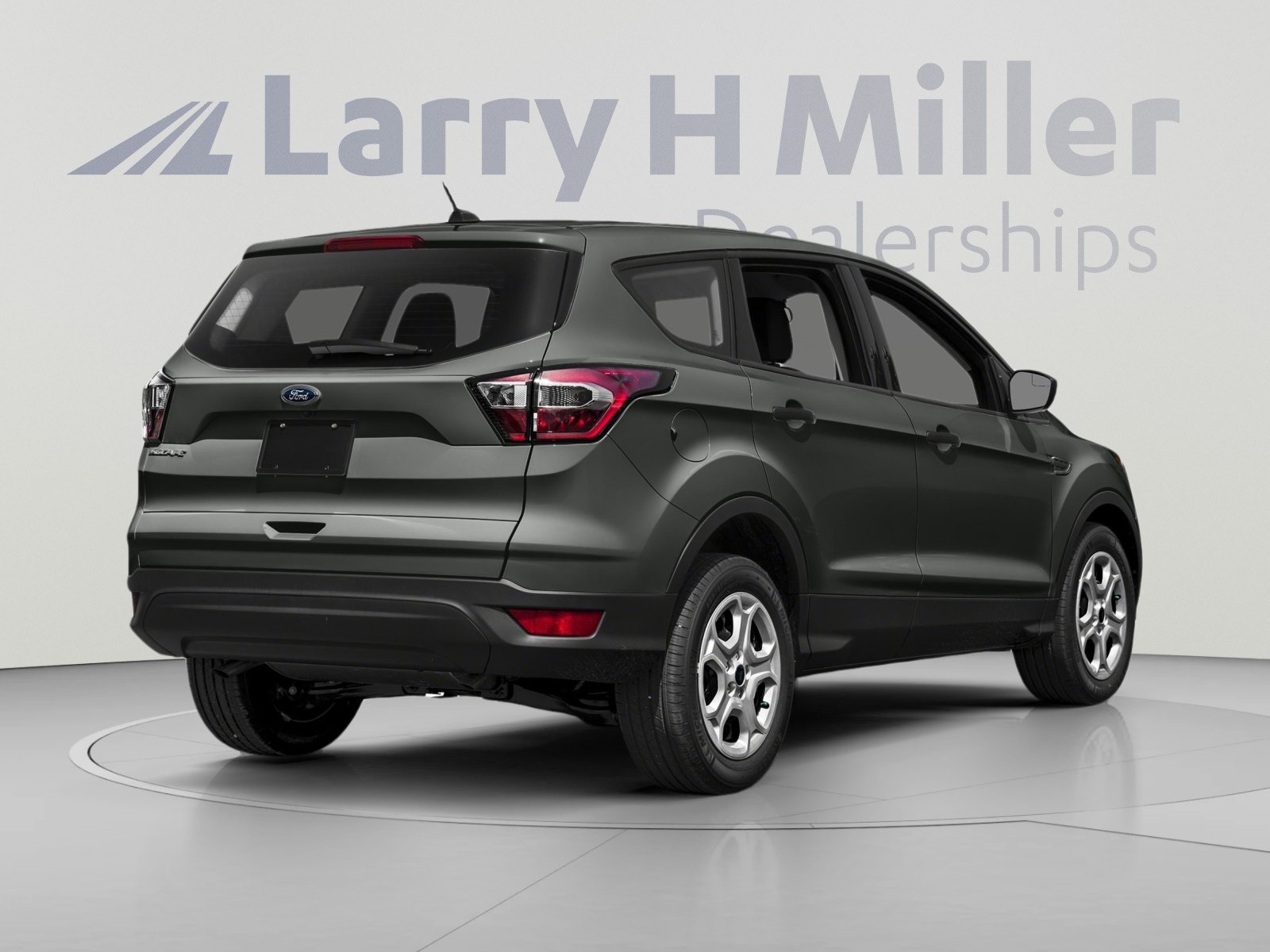 Used 2017 Ford Escape SE w/ Equipment Group 201A AWD/4WD image 2