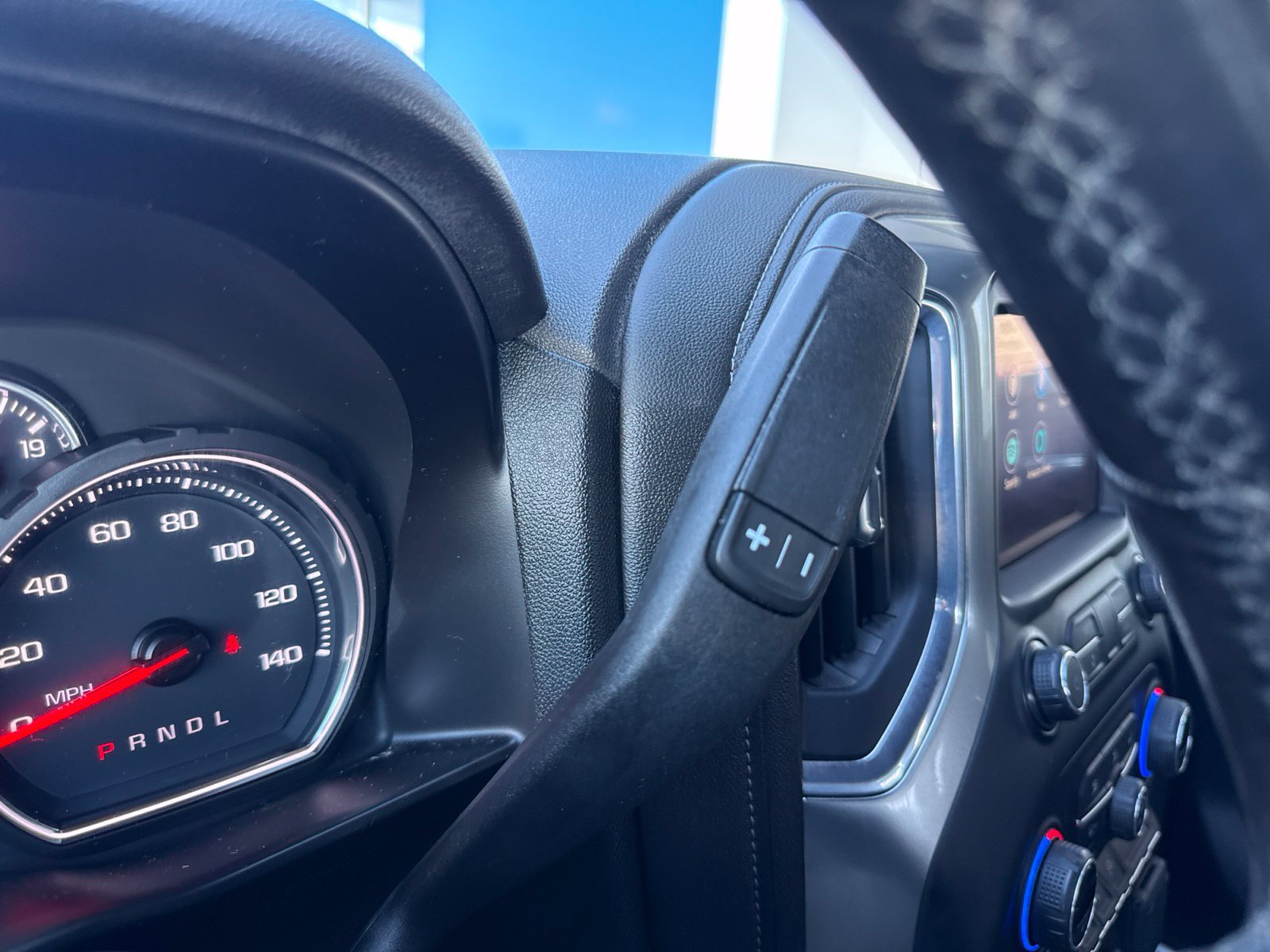 Used 2020 Chevrolet Silverado 1500 RST w/ All-Star Edition AWD/4WD image 35