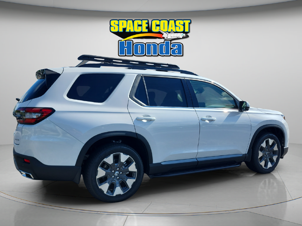 New 2026 Honda Pilot Elite image 3