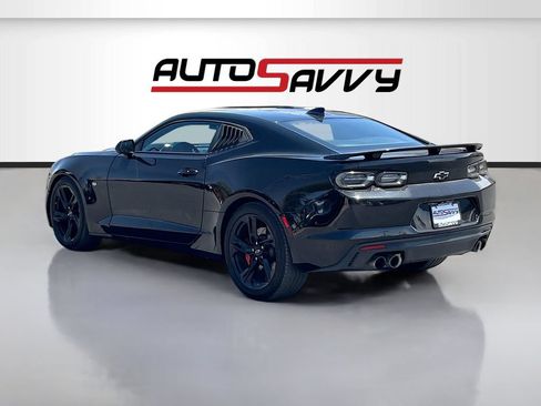 Used 2021 Chevrolet Camaro SS RWD image 5