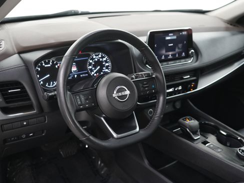 Used 2023 Nissan Rogue SV w/ SV Premium B Package AWD/4WD image 21