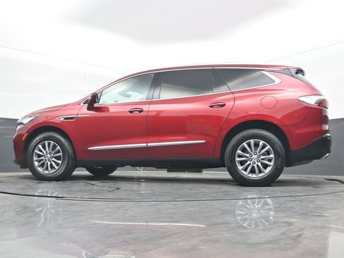 Used 2024 Buick Enclave Premium image 26