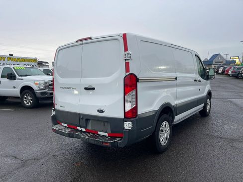 Used 2018 Ford Transit 250 130 Low Roof w/ Exterior Upgrade Package RWD image 3