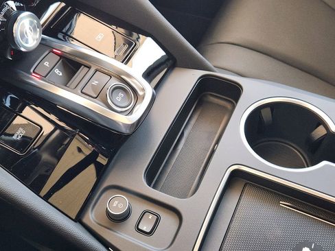 New 2026 Acura MDX SH-AWD image 20