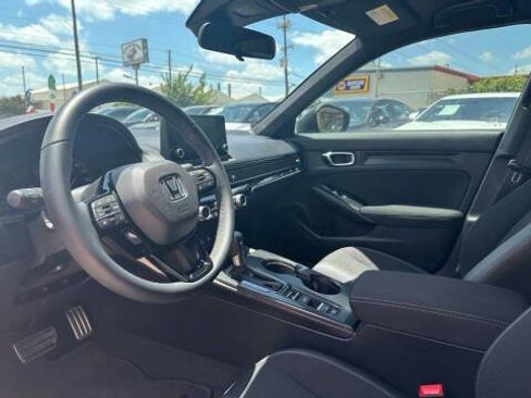 Used 2025 Honda Civic Sport image 16
