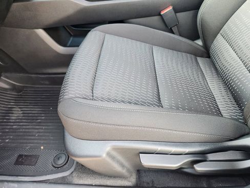 New 2026 Chevrolet Equinox LT w/ LPO, Floor Liner Package FWD image 17