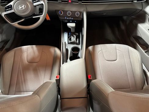 New 2025 Hyundai Elantra SE FWD image 20