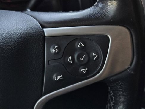 Used 2018 GMC Yukon SLT w/ Open Road Package image 32