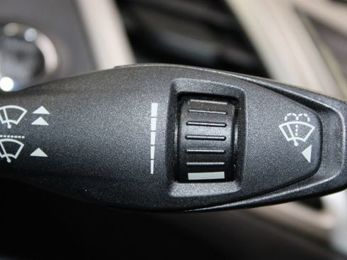Used 2011 Ford Fiesta SES w/ 301A Rapid Spec Order Code FWD image 27