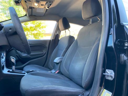 Used 2019 Ford Fiesta SE image 31