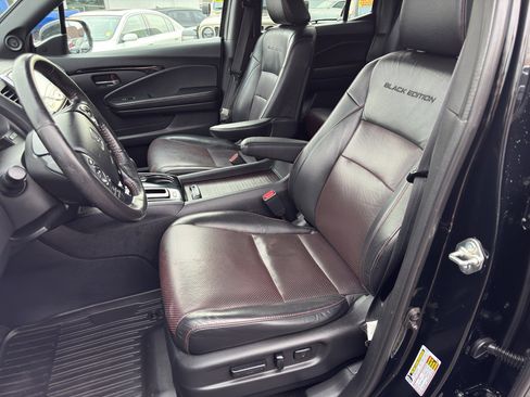 Used 2019 Honda Ridgeline Black Edition image 10
