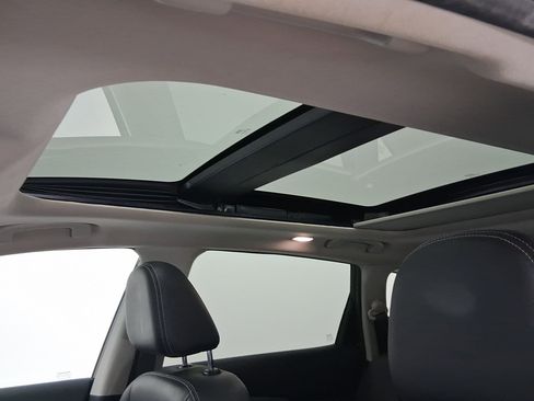 Used 2018 Nissan Murano Platinum w/ Cargo Package image 14