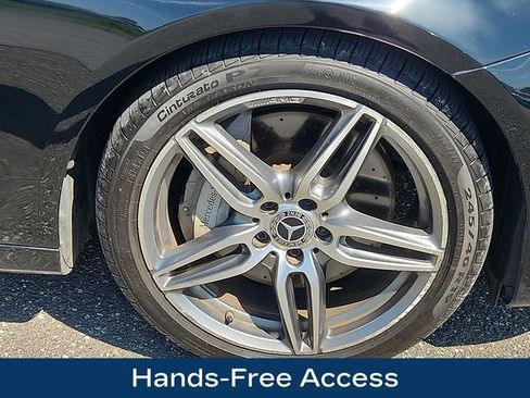 Used 2019 Mercedes-Benz E 300 4MATIC image 9