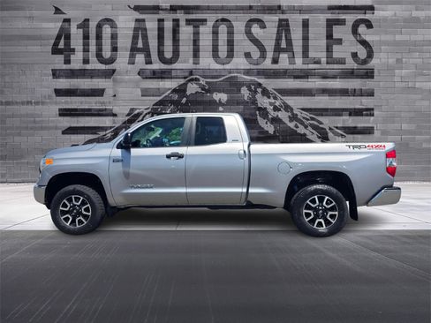 Used 2014 Toyota Tundra SR5 w/ TRD Off Road Package AWD/4WD image 7