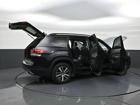 Used 2023 Volkswagen Atlas SE FWD image 27