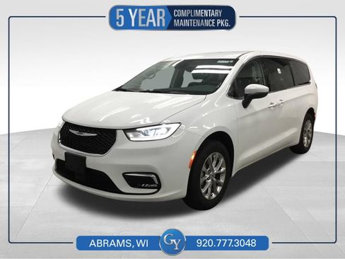 Used 2023 Chrysler Pacifica Touring-L AWD/4WD image 1
