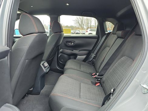 Used 2023 Honda HR-V Sport image 11