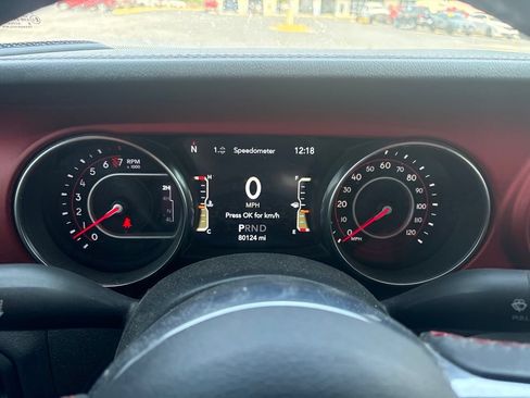 Used 2020 Jeep Gladiator Rubicon AWD/4WD image 16