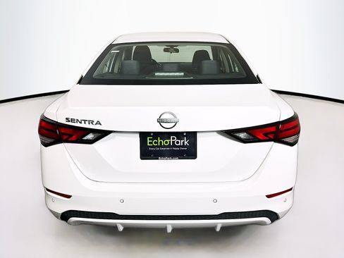 Used 2024 Nissan Sentra S FWD image 7