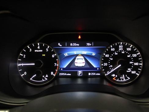 Used 2017 Nissan Maxima 3.5 SL FWD image 17