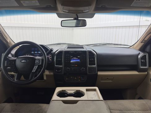 Used 2015 Ford F150 XLT w/ Equipment Group 301A Mid image 16