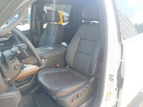 Used 2022 Chevrolet Silverado 1500 High Country w/ High Country Premium Package image 51