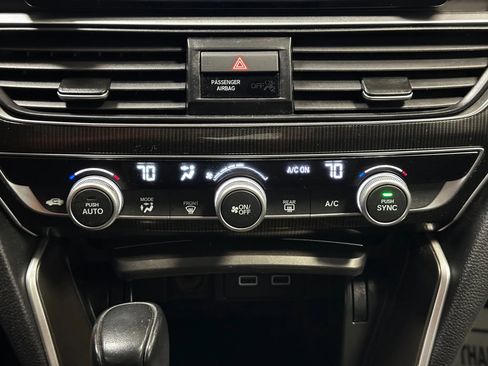 Used 2022 Honda Accord Sport image 40