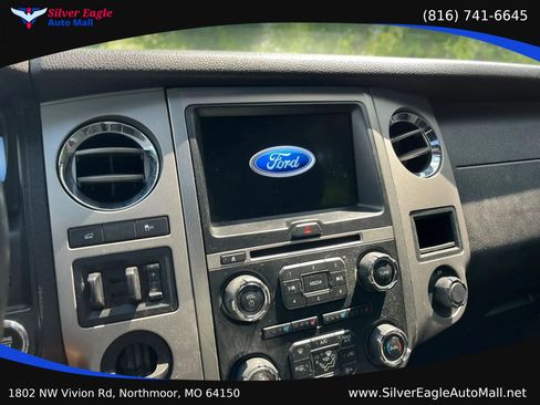 Used 2017 Ford Expedition Limited w/ Equipment Group 301A RWD image 11