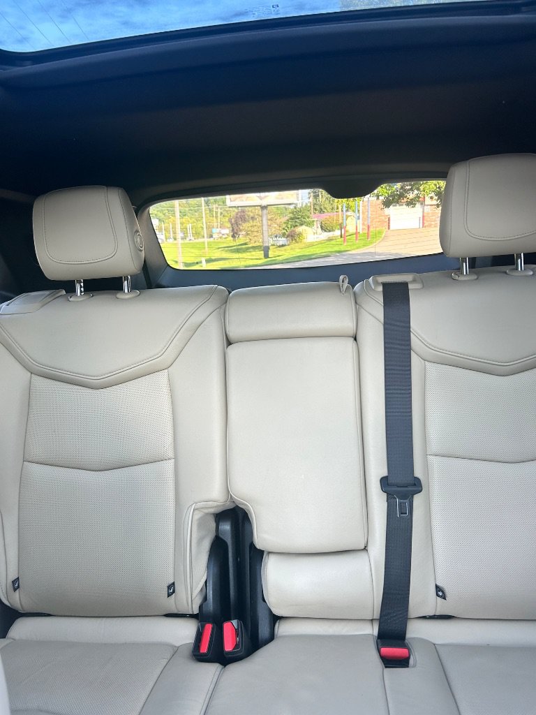 Used 2019 Cadillac XT5 Premium Luxury AWD/4WD image 18