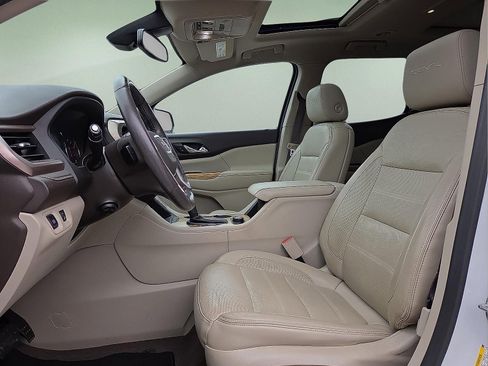 Used 2018 GMC Acadia Denali w/ Technology Package image 17