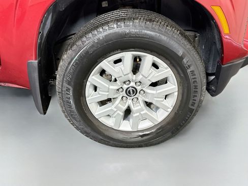 Used 2023 Nissan Frontier SV w/ SV Convenience Package AWD/4WD image 32