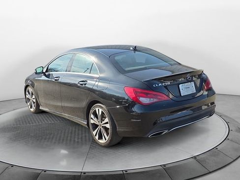 Used 2019 Mercedes-Benz CLA 250 4MATIC image 3