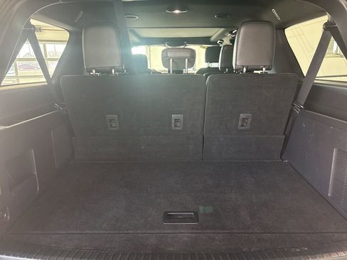 Used 2022 Ford Expedition Max Limited image 23