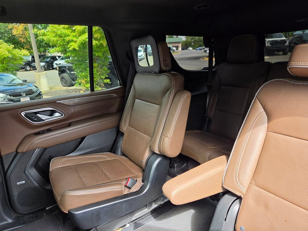 Used 2022 Chevrolet Tahoe High Country AWD/4WD image 21