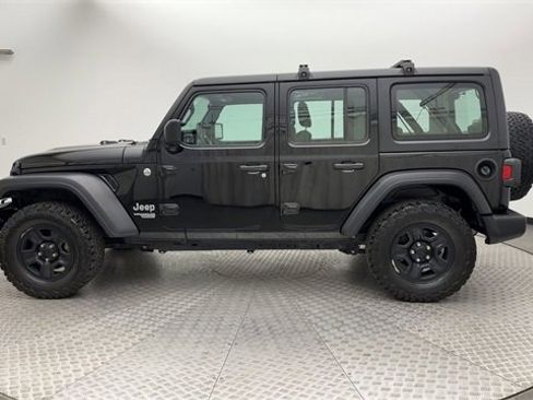 Used 2020 Jeep Wrangler Unlimited Sport image 5